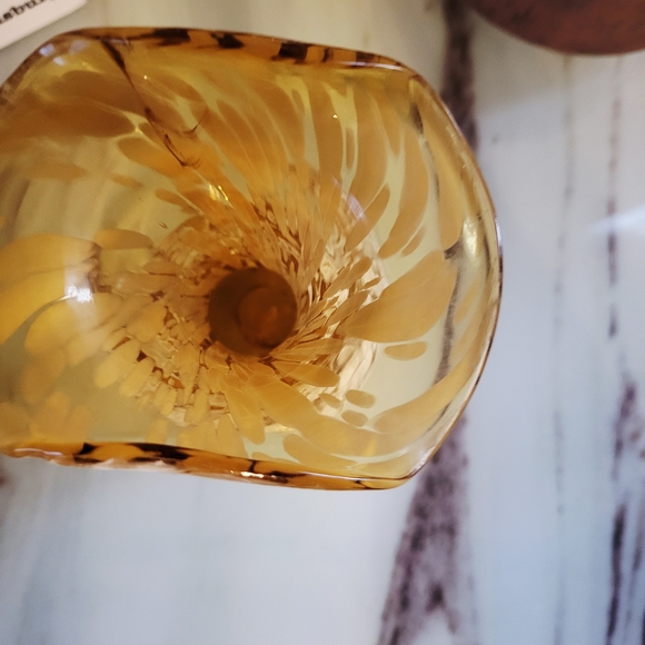 Elegant Amber and White Glass Vase Hand Blown - Picture 2 of 4